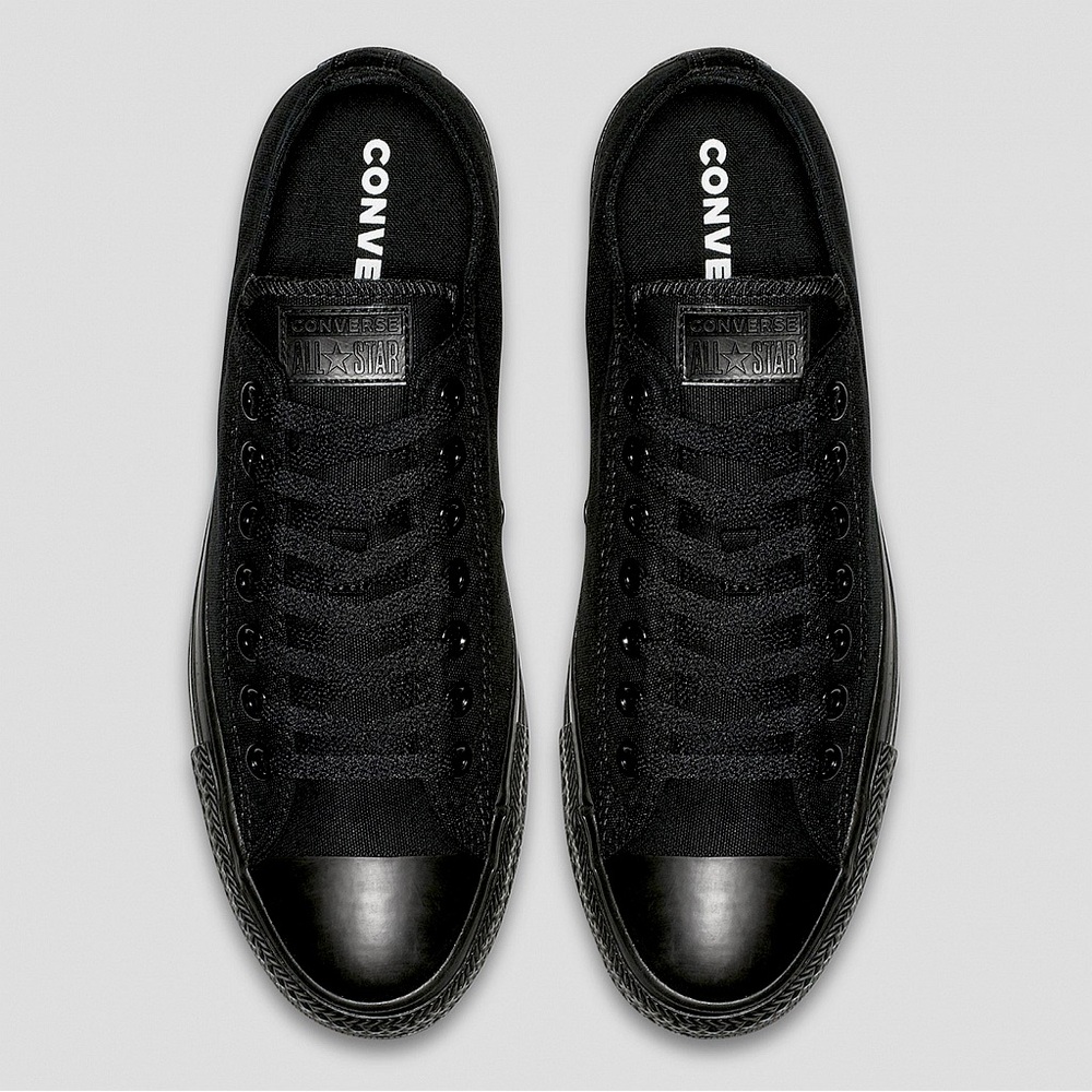 All Black Low Top Converse Chuck Taylor W 7.5